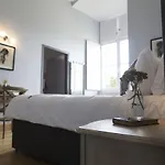 Lägenhetshotell Chateau De Jalesnes 4*