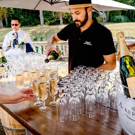 Apartmanhotel Chateau De Jalesnes