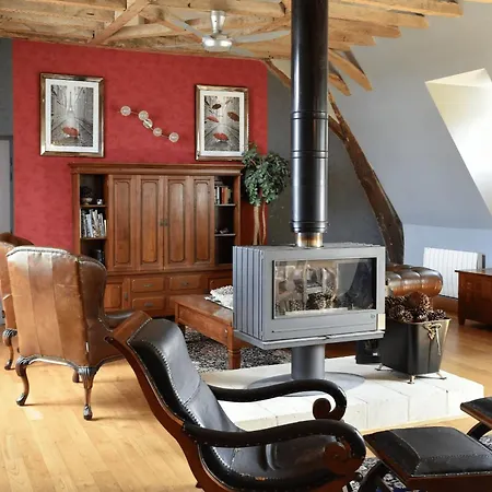 Aparthotel Chateau De Jalesnes