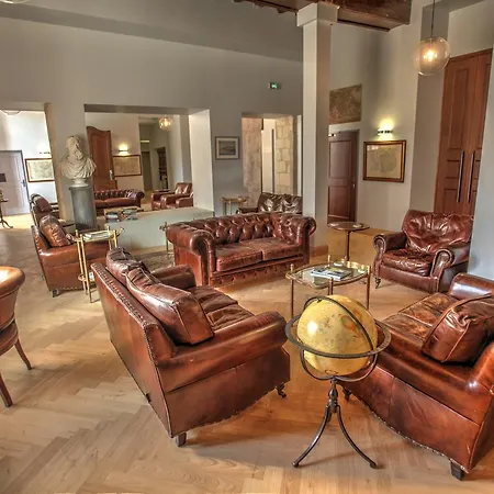 Chateau De Jalesnes Appart hôtel Vernantes