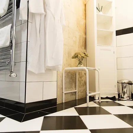 Chateau De Jalesnes 4* Vernantes