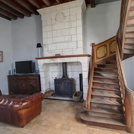 Chateau De Jalesnes * Vernantes