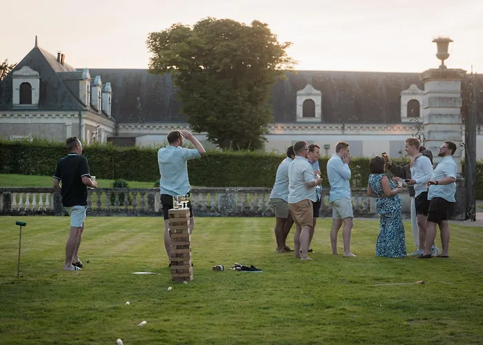 Chateau De Jalesnes Apartmanhotel Vernantes