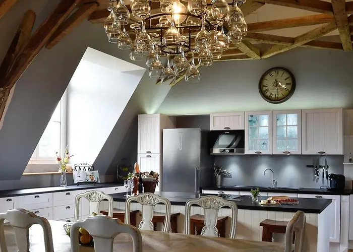 Chateau De Jalesnes Vernantes